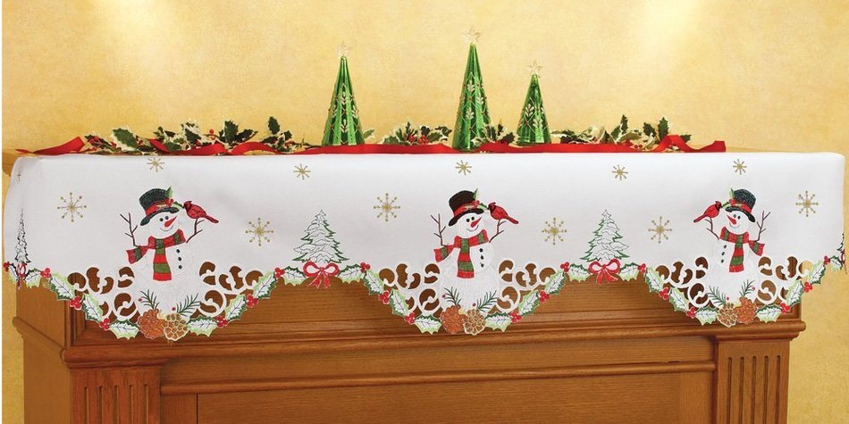 Snowman Red Cardinal Christmas Holiday White Decorative Mantel Scarf