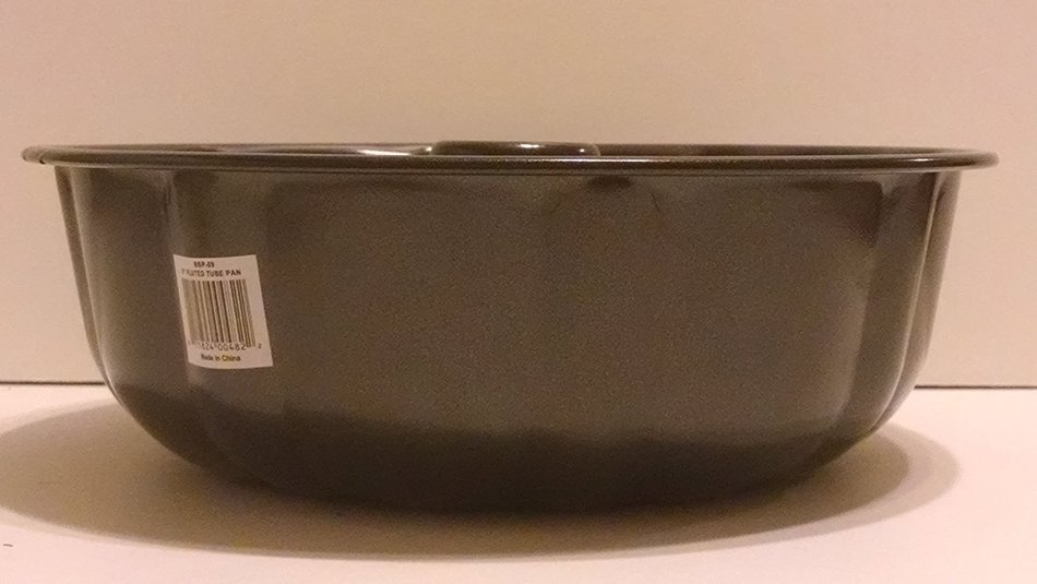 Premium Bakeware Collection 9 Inch Bundt Style Nonstick Pan