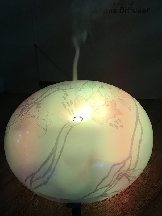 LUOYIMAN Electric Aroma Diffuser Humidifier Whisper-quiet Operation well design Enjoy Aromatherapy Experience... N4