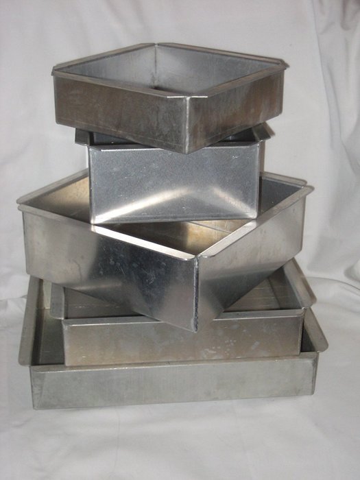 5 Pc. Set - Magic Line Heavy Aluminum Cake Baking Pan - USA N2