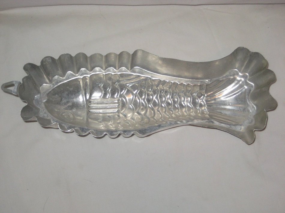 Vintage Lightweight Aluminum FISH 12x4x3" Cake Baking Pan Jell-O Mold - Italy