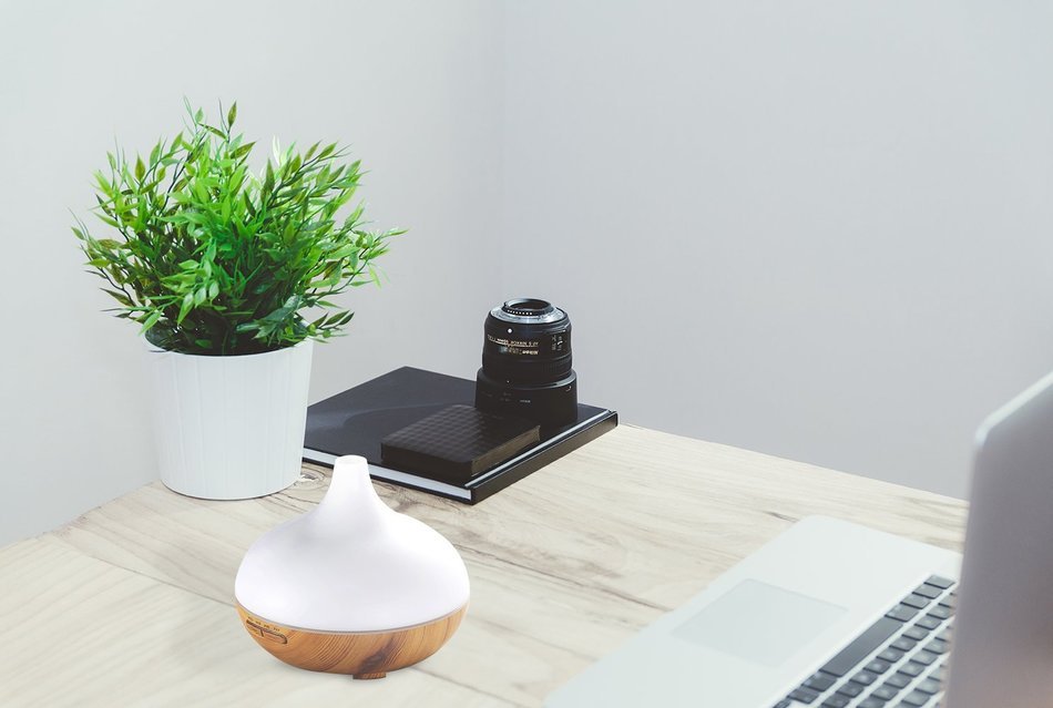 Essential Oil Diffuser, DIKI 300ml Cool Mist Humidifier Air Ultrasonic Purifiers Vaporizer Portable Aromatherapy... N9