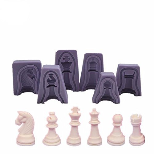 HT BAKEWARE | Chess Pieces Set Silicone Mold (12 Pieces)