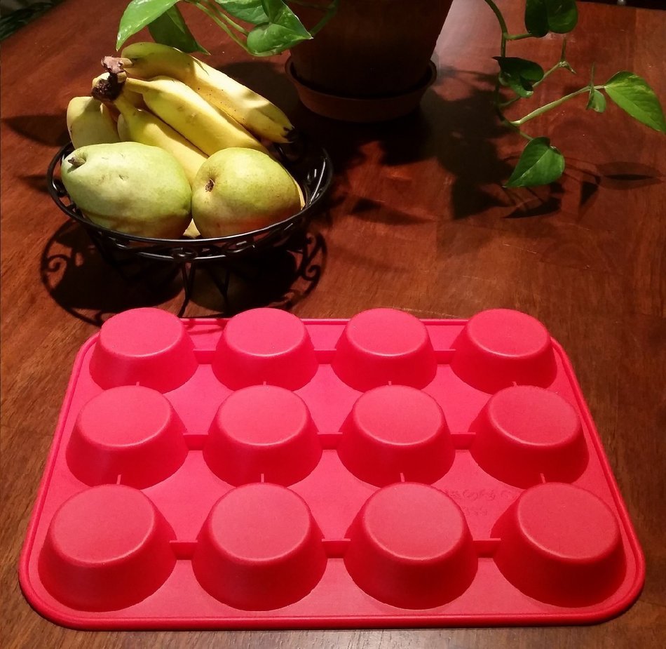 BakeMaster Silicone Muffin Pan Silicone Cupcake Pan 100% Food Grade Silicone Quiche Pan BPA free Non stick Red... N2