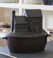 Plow &amp; Hearth Grist Mill Cast Iron Wood Stove Steamer - Black - 2 Quart Capacity - Rust Resistant - Matte Finish...
