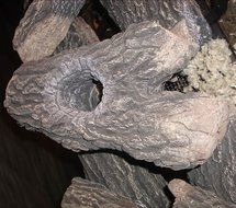 Kingston Gas Log Size: 8" H x 18" W x 8" D N4