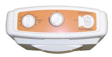 1,250 Watt Portable Electric Compact Heater with Humidifier and Thermostat N2