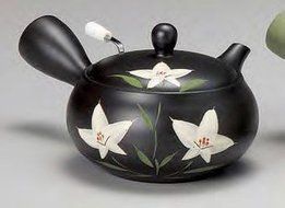 Yamakikai Black Kyusu(Japanese teapot) with White flowers with a strainer 280cc GL1509 from Japan