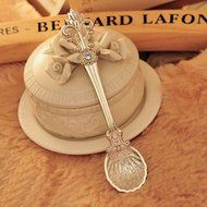 Spritech(TM) Fashion European American Style Vintage Golden Dovetail Shape Coffee Spoon Teaspoon Ice-cream Spoon... N7