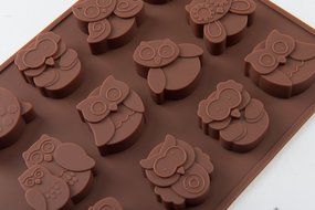 12 Cavity Lovely Owl Shape Chocolate Cake Cookie Ice Mold