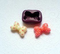 Silicone Mold 3D Minnie Mouse Bow (24mm) - Fondant Chocolate Candy Cupcake Mould