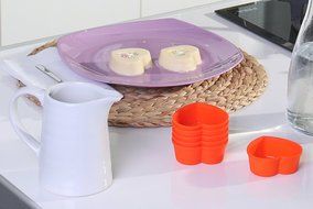 Heart Mold, 6 Pcs. Silicone Mold, Heart Shape Silicone Cupcake Mold N2