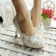 KAKA(TM)Women's Flowers Rhinestone White Stiletto Heel Lace Wedding Bridal Shoes(38) N4