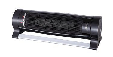 Hunter HPH15-E(Black) Vertical and Horizontal Oscillating Digital Ceramic Heater with Remote Control (Black)
