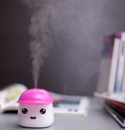 Yupengda Portable Mini Humidifier USB Powered for Office and Bedroom (4 Color to Choose) (Pink) N3