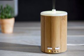 200ml Aromatherapy Essential Oil Diffuser,Ultrasonic Aroma Humidifier (Up to 8H Use, Mist Control, Waterless Auto... N9