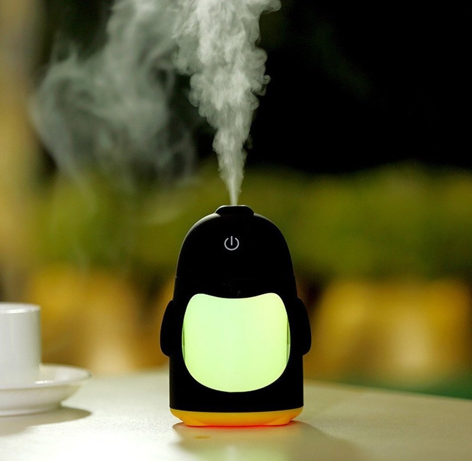 Rukiwa Portable Penguin Humidifier Mini Night Light USB Humidifier Air Purifier (Green) N5