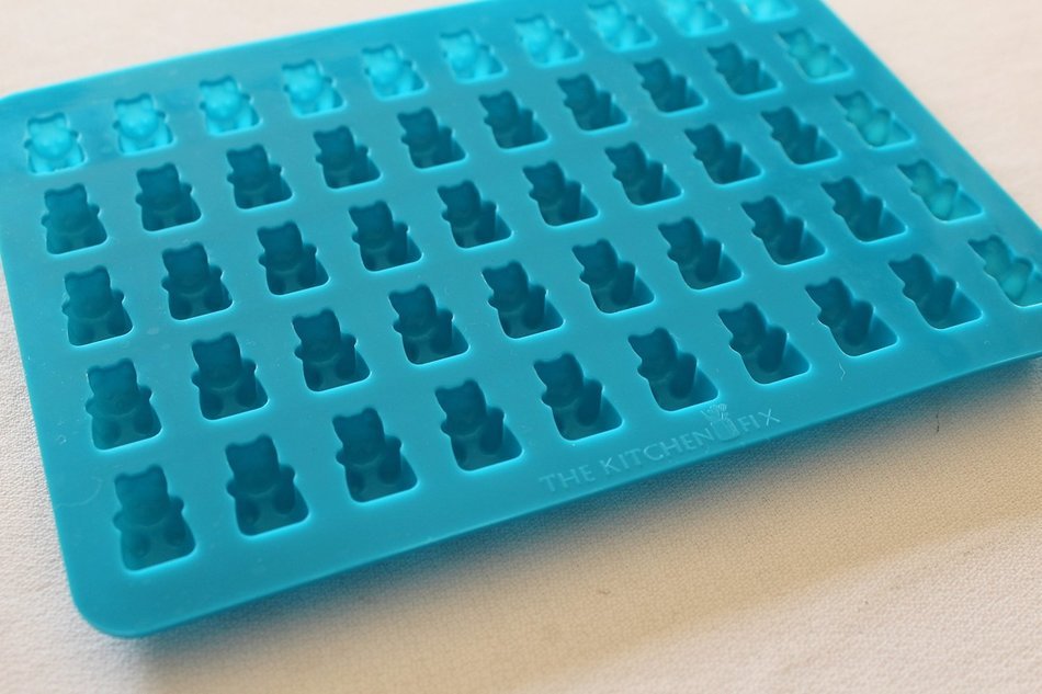 50 Cavity Silicone Bear & Chocolate Mold - Gummy Bear Maker, Healthy Sugar Free Gummy's & Candies at Home. By... N4