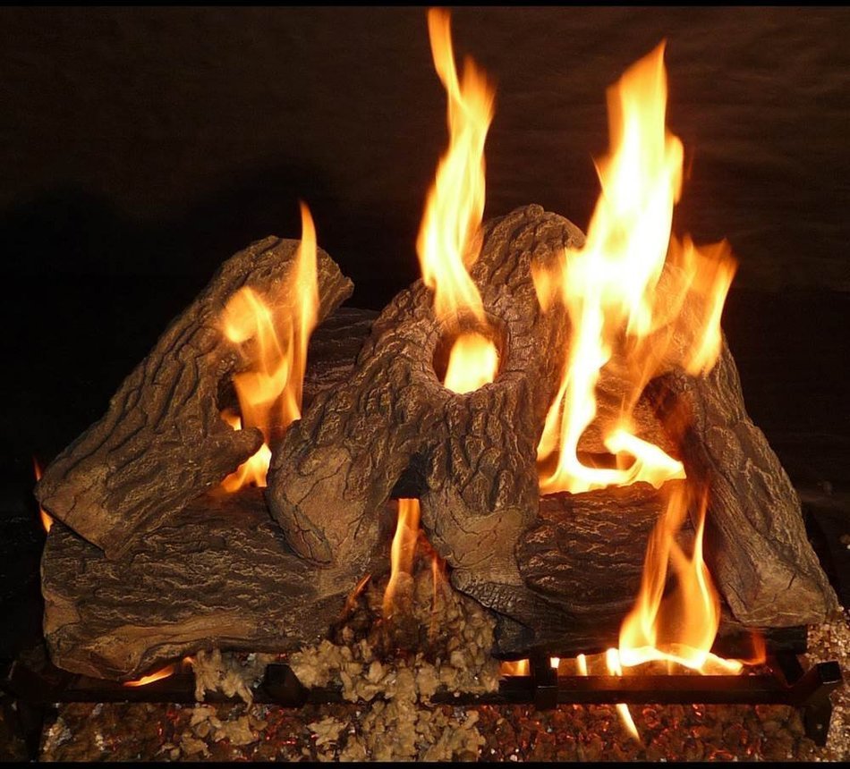 Kingston Gas Log Size: 8" H x 18" W x 8" D N5