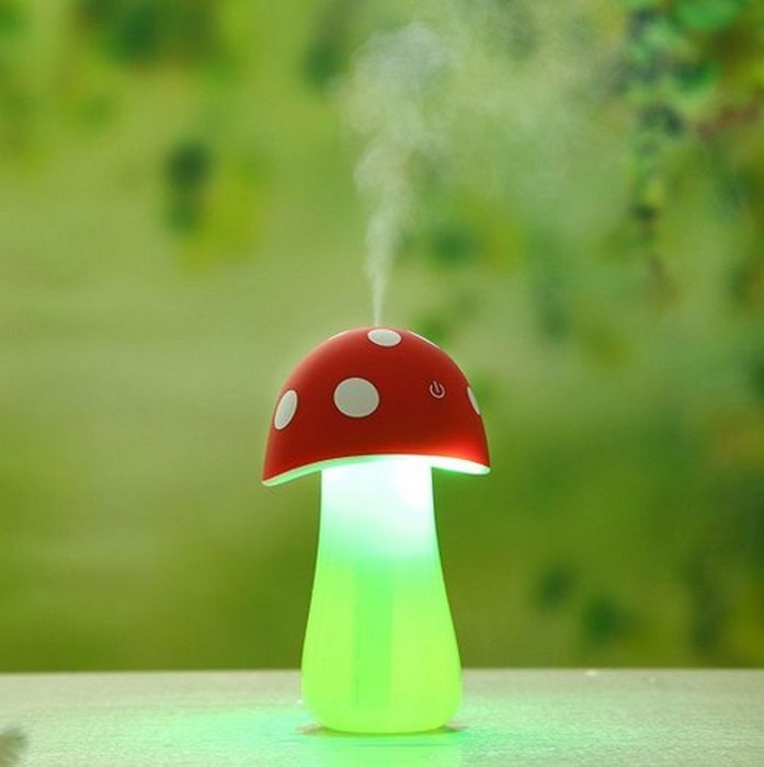 Haoran 250ml Mini Table Lamp Humidifier USB Portable Ultrasonic Cool Mist Air Diffuser with Color LED Nightlights... N19