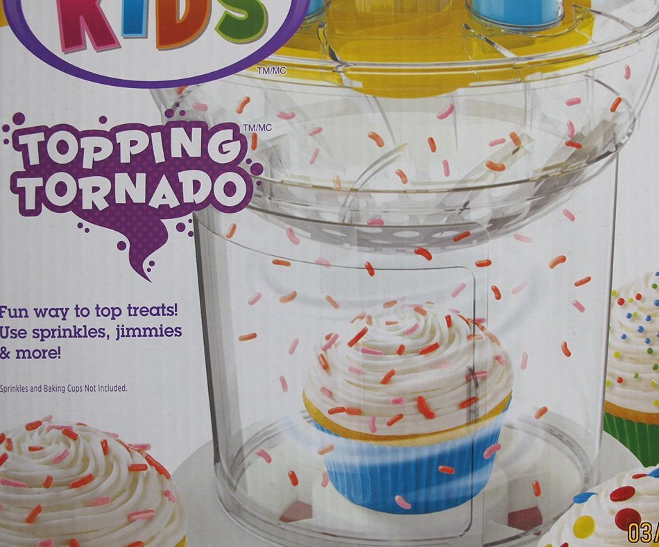 Wilton KIDS TOPPING TORNADO Fun Way to DECORATE & TOP Cup Cakes, Treats & MORE! N2