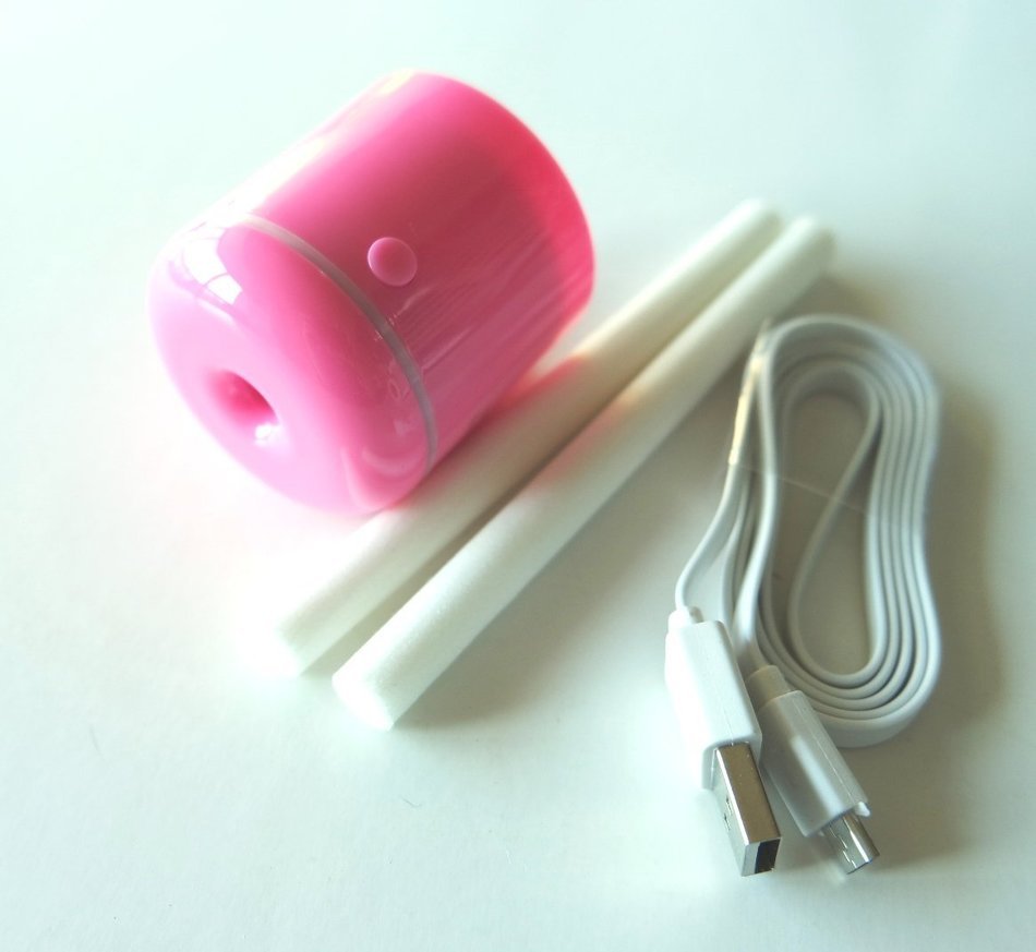 "JackS" Bright Color Cute Bottle Caps Humidifier (Pink KM-USB-CH-03) N12