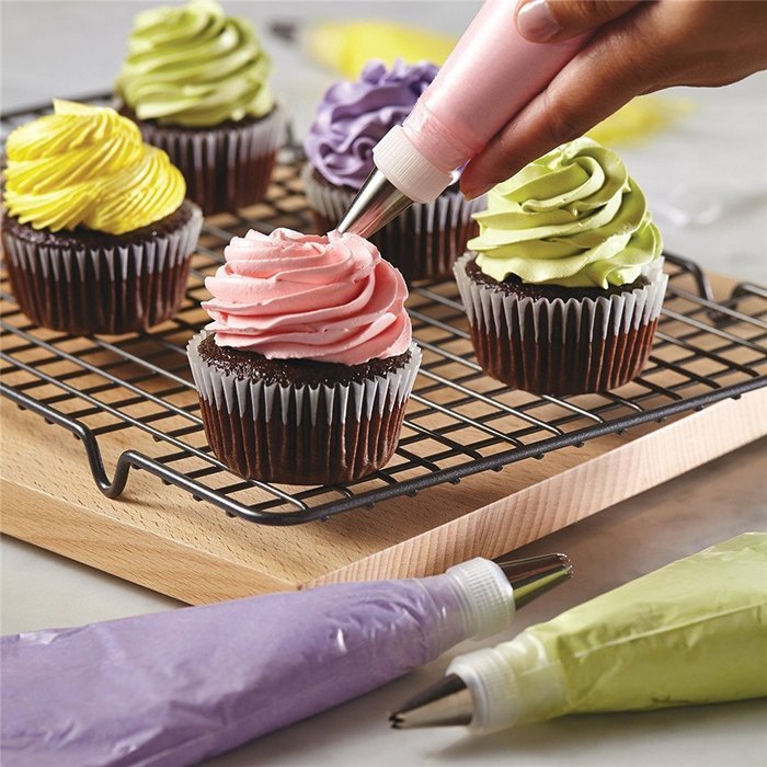 Thiroom 200pcs Disposable Cake Cupcake Decorating Piping Icing Bags 14 inch N2