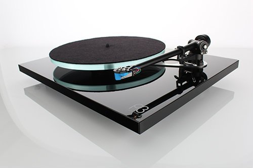 Rega: Planar 3 Turntable w/ Elys 2 - Black