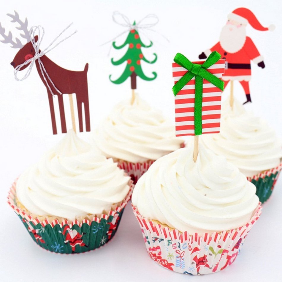 Yunko 24pcs Christmas Cake Cupcake Decorative Cupcake Topper for Christmas Party Themed Party (Wrappers and Toppers)
