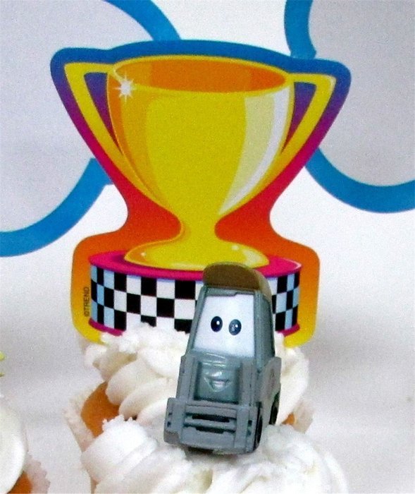 PLANES 16 Piece Birthday CUPCAKE Topper Set Featuring 12 Planes Figures and Decorative Themed Accessories - Figures... N2