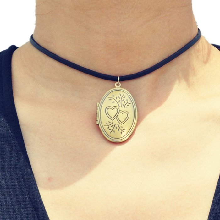 Dixperfect Vintage 90s Choker Necklaces with Pendant for Women N13