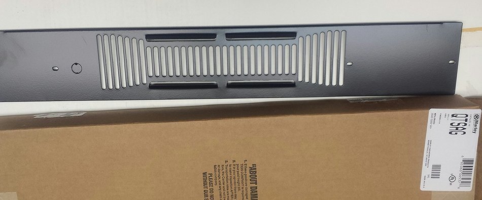 Berko Adapter Grille 3-1/2" H x 23-3/8" W for Toe Space Heaters