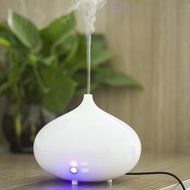 300ml Ultrasonic Cool Mist Humidifier ,Essential Oil Aromatherapy Diffuser with 7 Colors LED and Waterless Auto... N39