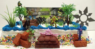 Teenage Mutant Ninja Turtles 25 Piece Birthday Cake Topper Set Featuring Sensei Splinter, Donatello, Leonardo,... N3