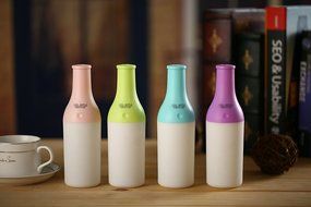Xenics Essential Oil Diffuser Humidifier, 180ml USB Mini Cool Mist Humidifier Warm Light Nightlights,4 Hours Continous... N6