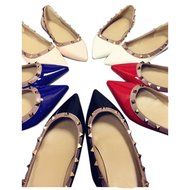 Yaheeda Fashion Flat Wild Rivet Shallow Mouth Women's shoes with pointed N15