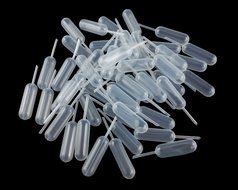 Yueton 50pcs Clear 4ml Liquid Dropper Pasteur Pipette, Plastic Squeeze Transfer Pipettes