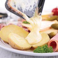Swissmar KF-77040 Classic 8-Person Raclette Party Grill with Reversible Cast Iron Grill Plate/ Crepe Top, Black N2