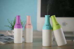 Xenics Essential Oil Diffuser Humidifier, 180ml USB Mini Cool Mist Humidifier Warm Light Nightlights,4 Hours Continous... N13