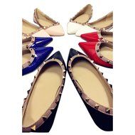 Yaheeda Fashion Flat Wild Rivet Shallow Mouth Women's shoes with pointed N26