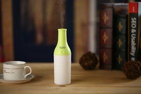 Xenics Essential Oil Diffuser Humidifier, 180ml USB Mini Cool Mist Humidifier Warm Light Nightlights,4 Hours Continous... N14