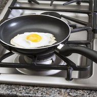 Ecolution Artistry Non-Stick Fry Pan &ndash; Eco-Friendly PFOA Free Hydrolon Non-Stick &ndash; Pure Heavy-Gauge Aluminum with... N6
