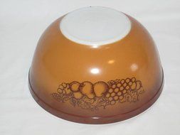 Vintage Pyrex &quot; Old Orchard Brown &quot; 2.5 Quart Mixing Batter Nesting Bowl