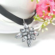 Gothic Leather Crystal Choker Charm Pendant Necklace Women Vintage Black Jewelry N6