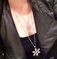 Fashion Crystal Snowflake Sweater Chain Necklace Two Layer Pendant Necklace N3