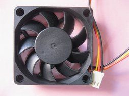 2 pcs Brushless DC Cooling Fan 12V 6015S 9 Blades 3 wire 60x60x15mm Sleeve-bearing Skywalking N2