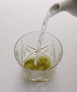 KYOCERA Ceramic Tea Mill CM-45GT [Ingestion Catechin and Vitamin of Green Tea Whole!] Only for green Tea N2