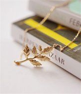 Celebrity Simple Fashion Leaves Pendant Charm Chain Necklace Gold for Xmas Gift