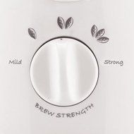 750 Watts Electric Iced Tea Maker with 2.75 Quart Plastic Pitcher, Auto Shut-Off, 11 Cup Capacity, White/Green