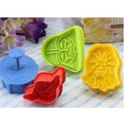 Star Wars Cookie Cutter 8 Pc Set Complete Saga: Death Star, Millennium Falcon, X-wing Fighter and Darth Vader's...